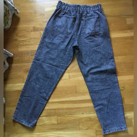 SO Paperbag High Rise Mom Jeans - Picture 6 of 6